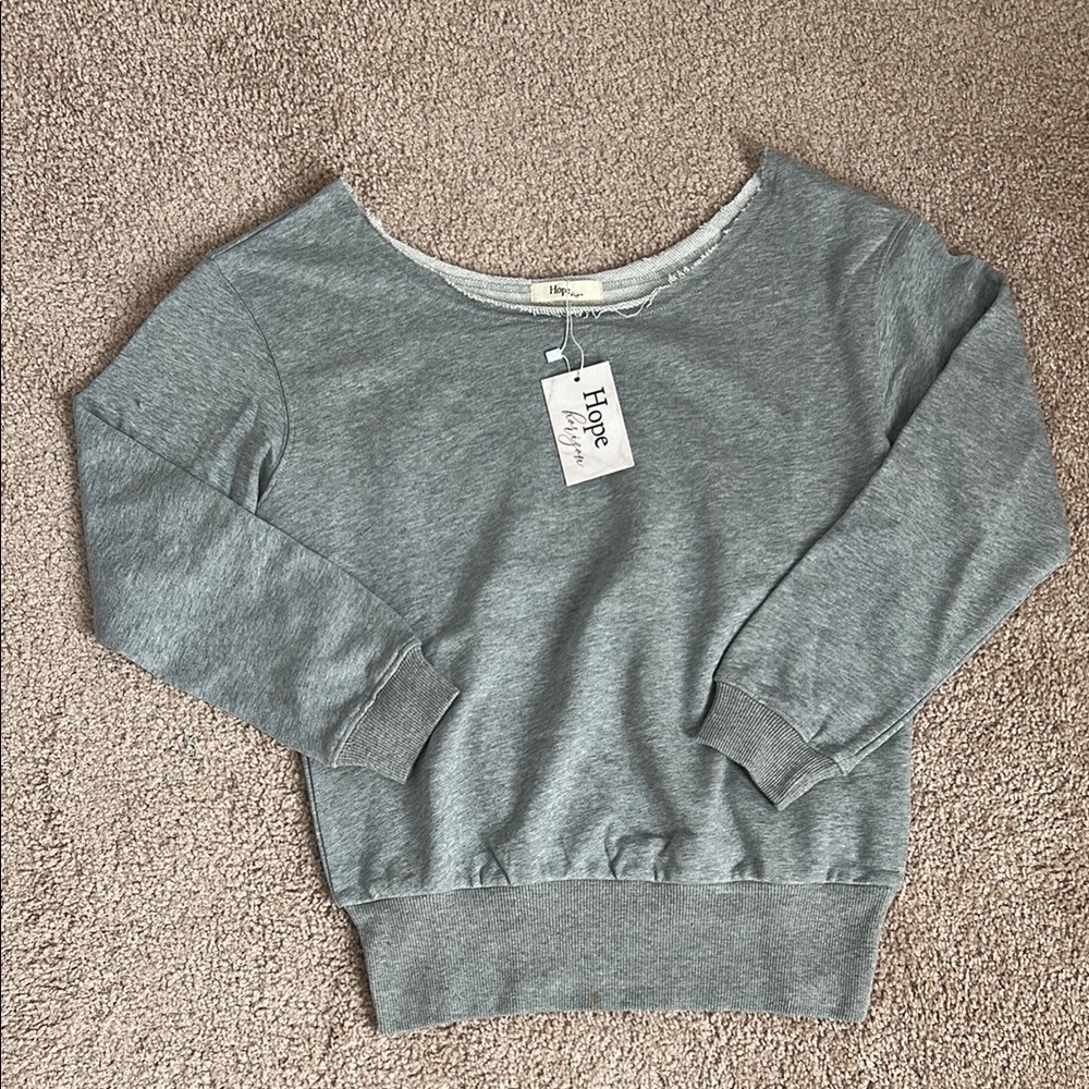 Women's Gray Sweater